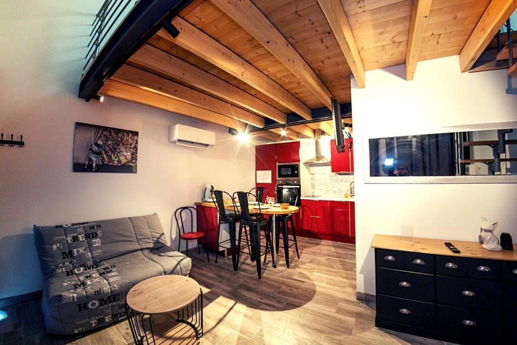 Appartamento Le Clos De Tanvol 2 -Parking Gratuit- Climatisation-Terrasse Viriat Esterno foto